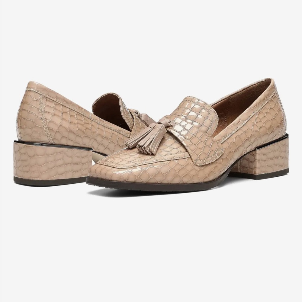 Donald Pliner Avi Loafers with Tassel Detail